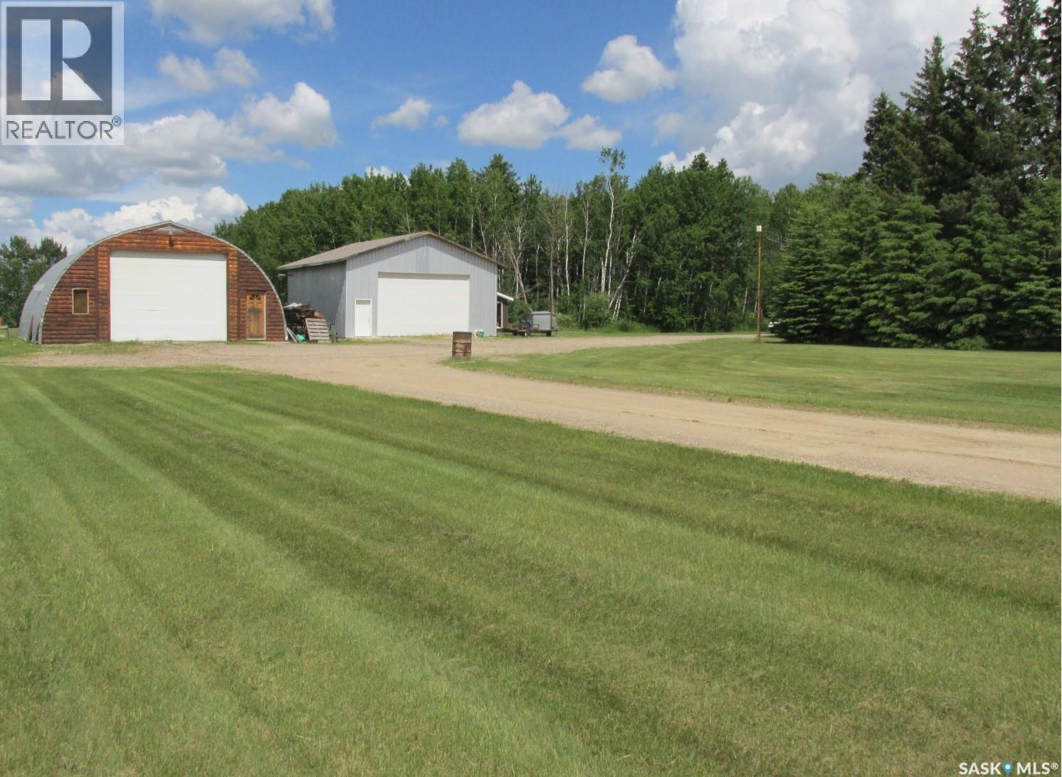 Garrick Log Home Acreage, Torch River Rm No. 488, Saskatchewan  S0J 0M0 - Photo 7 - SK007711