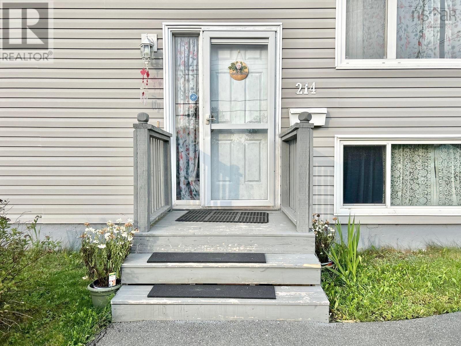 214 Arklow Drive, Dartmouth, Nova Scotia  B2W 4R6 - Photo 2 - 202523154