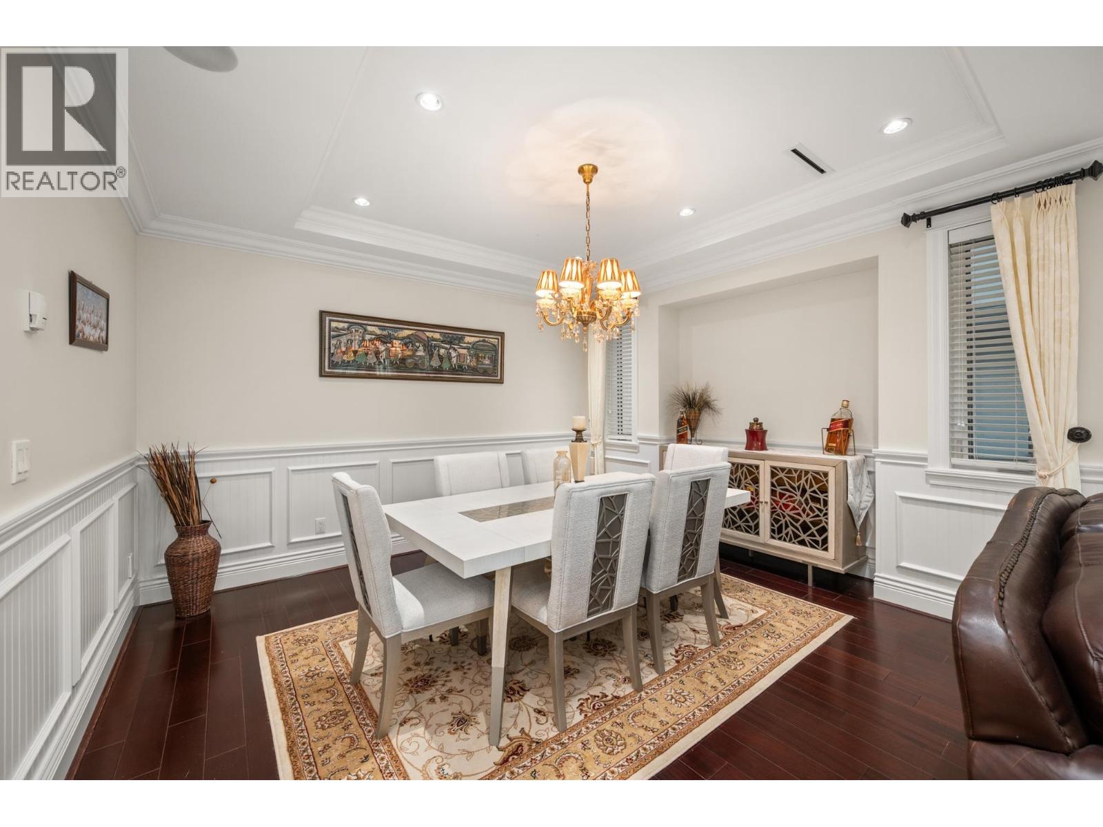 8416 13th Avenue, Burnaby, British Columbia  V3N 2G9 - Photo 9 - R3048446