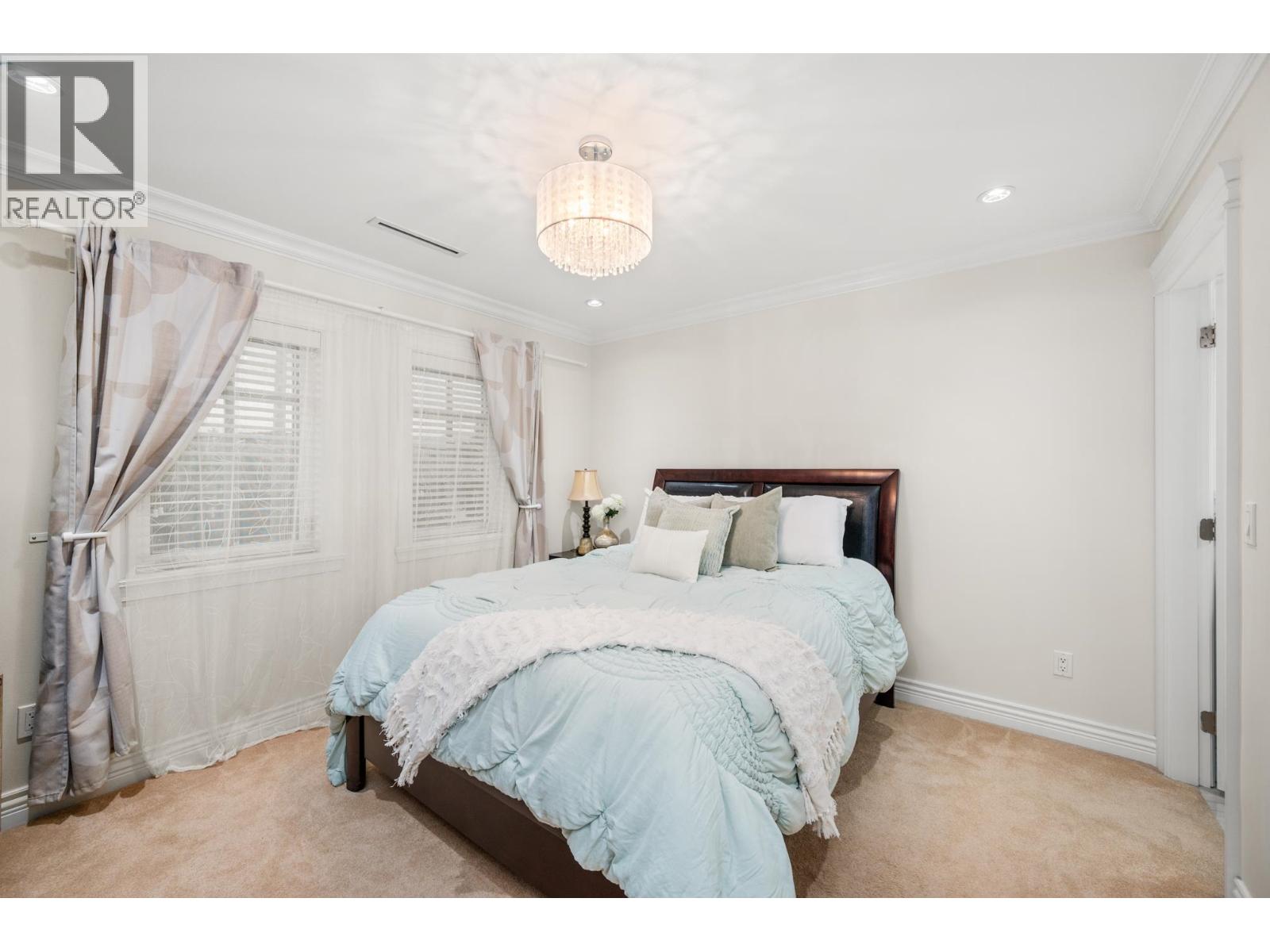 8416 13th Avenue, Burnaby, British Columbia  V3N 2G9 - Photo 27 - R3048446