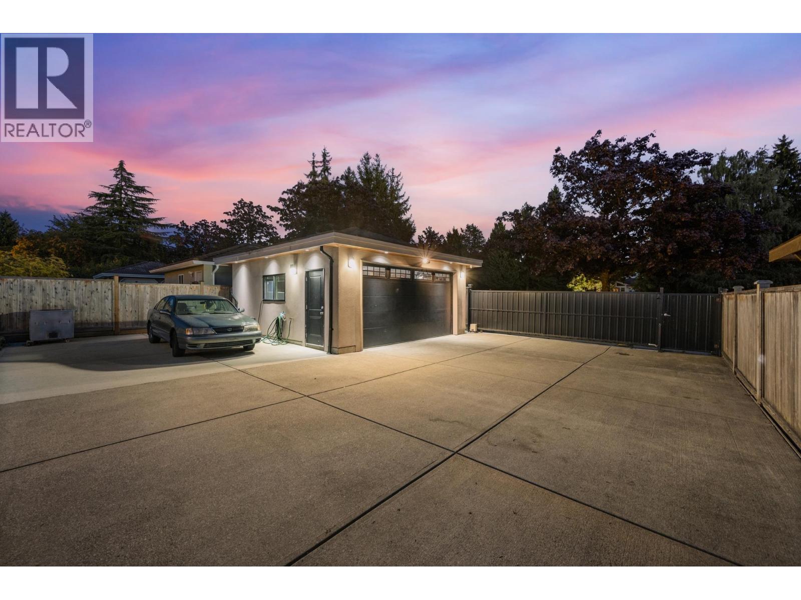 8416 13th Avenue, Burnaby, British Columbia  V3N 2G9 - Photo 36 - R3048446