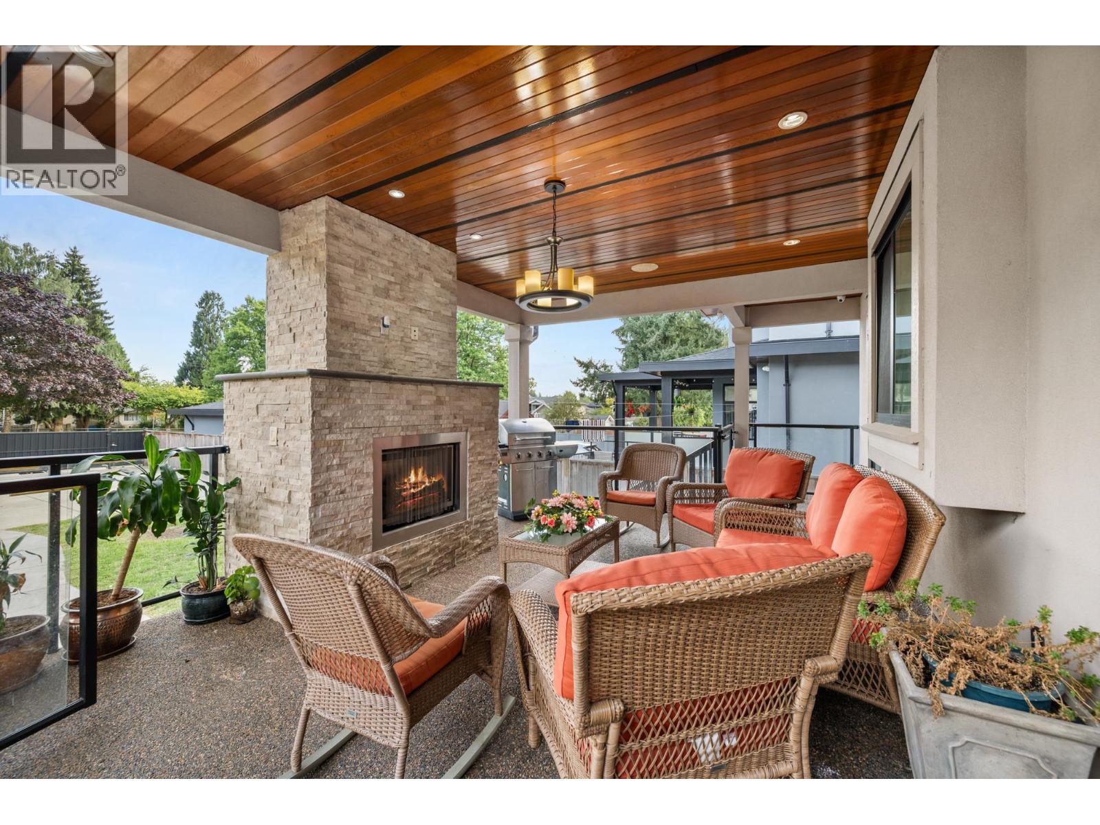 8416 13th Avenue, Burnaby, British Columbia  V3N 2G9 - Photo 33 - R3048446