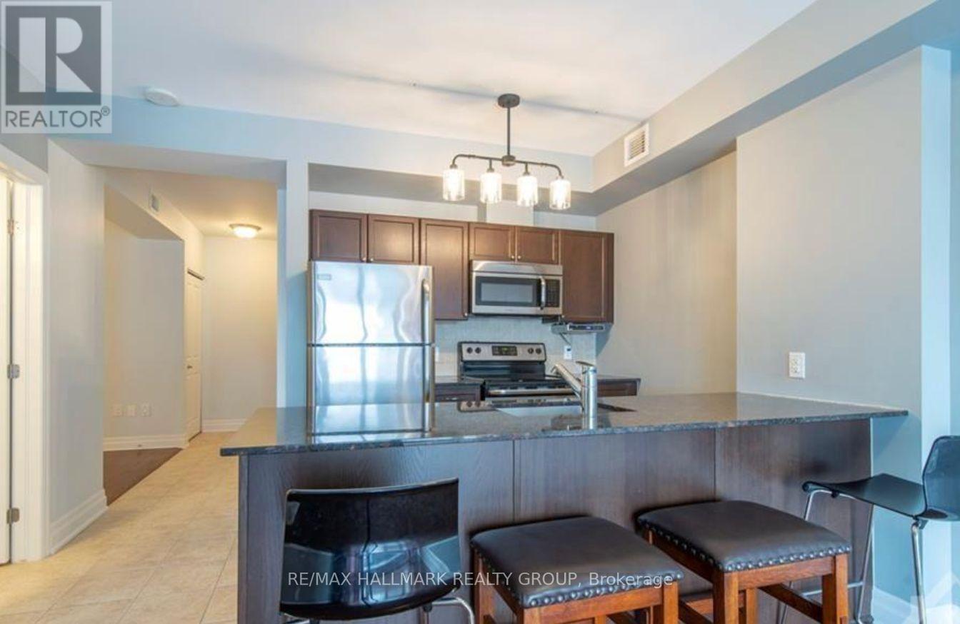 305 - 90 Landry Street, Ottawa, Ontario  K1L 0A8 - Photo 4 - X12430902