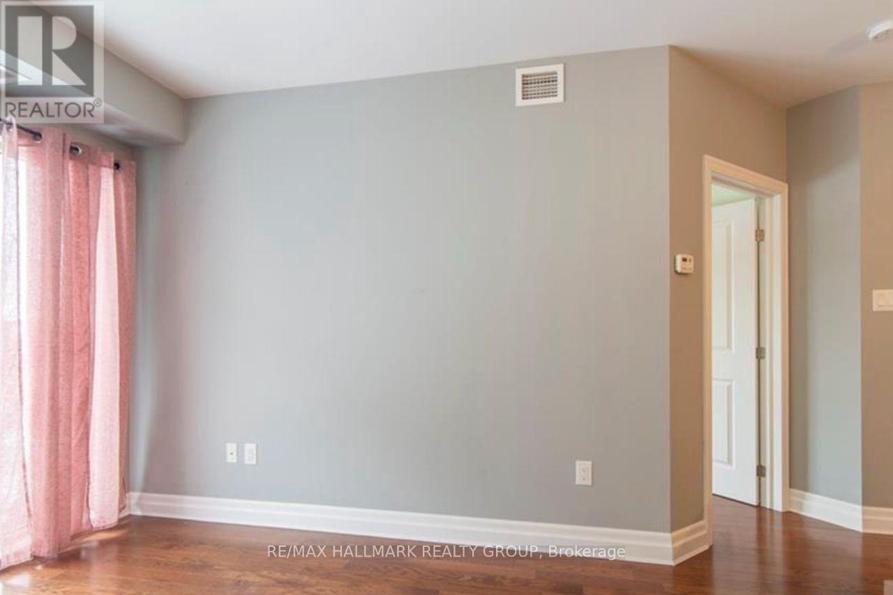 305 - 90 Landry Street, Ottawa, Ontario  K1L 0A8 - Photo 5 - X12430902