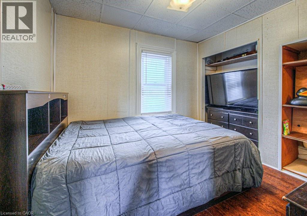 5 Superior Street, Brantford, Ontario  N3S 2J9 - Photo 26 - 40769390