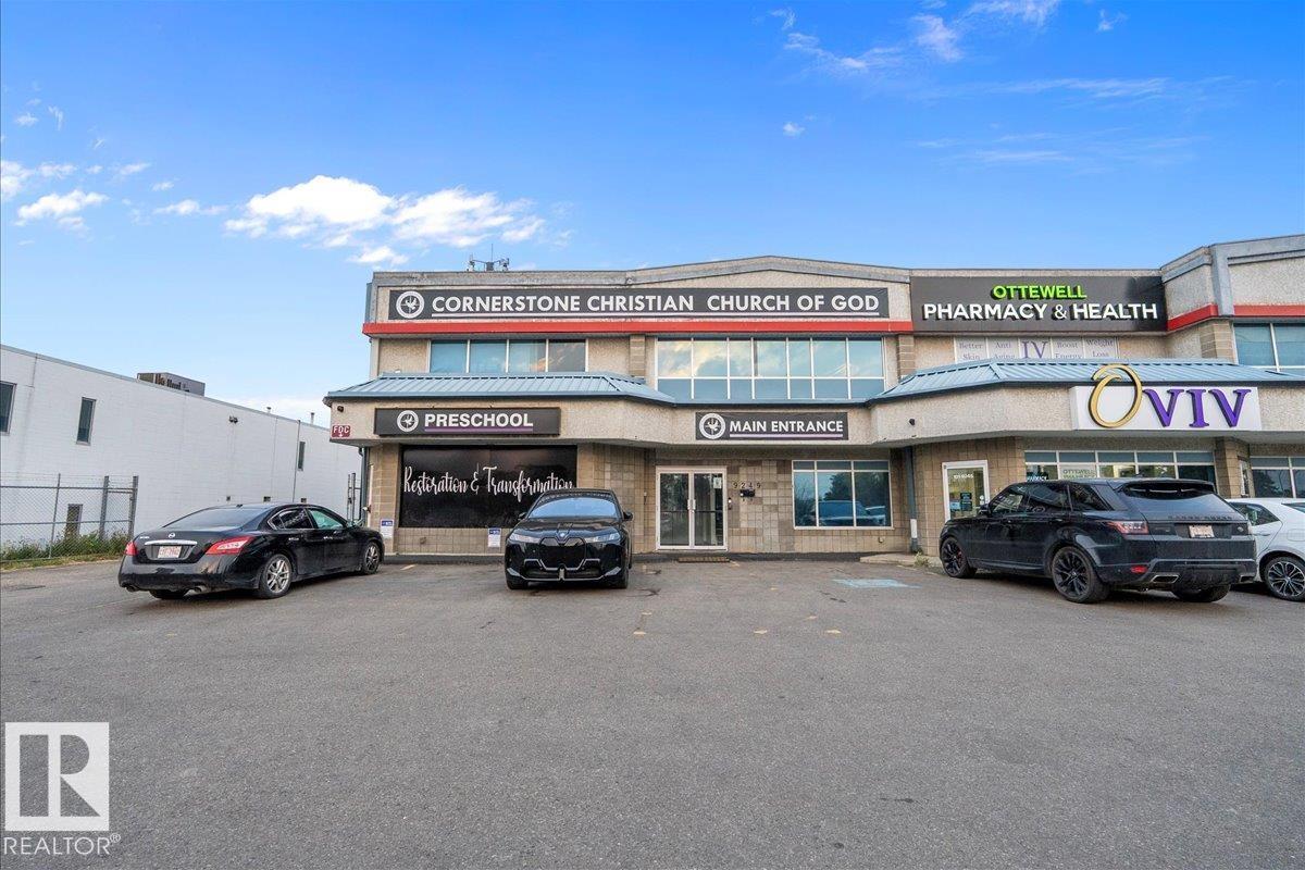 9249 50 St Nw, Edmonton, Alberta  T6B 3B6 - Photo 1 - E4459888
