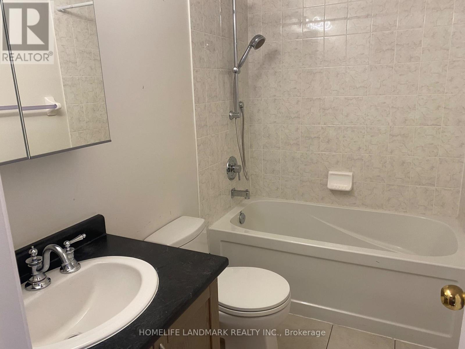 38 Orca Drive, Markham, Ontario  L6E 0R6 - Photo 22 - N12430908