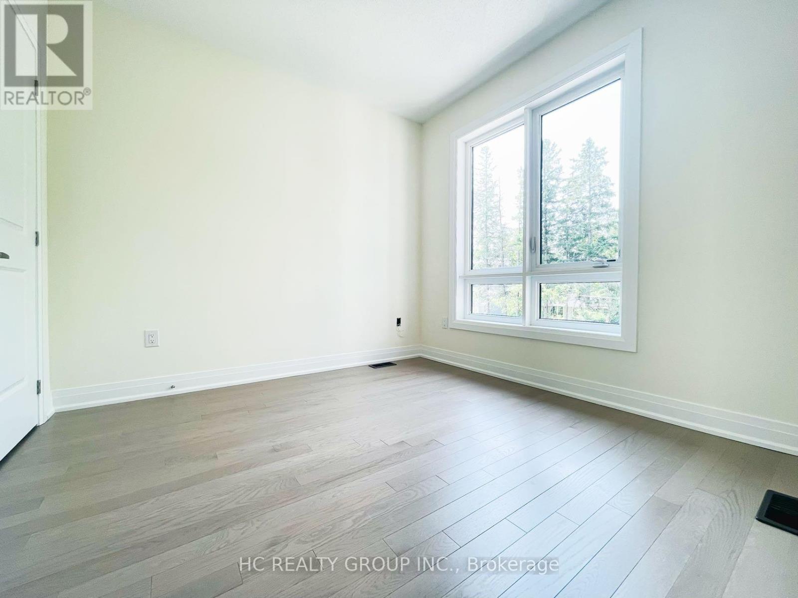 115a Bond Crescent, Richmond Hill, Ontario  L4E 3L1 - Photo 20 - N12430910