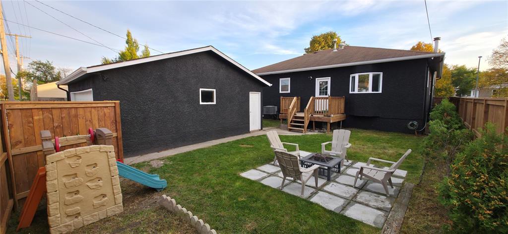 97 Teakwood Avenue, Winnipeg, Manitoba  R2V 2M7 - Photo 36 - 202525224
