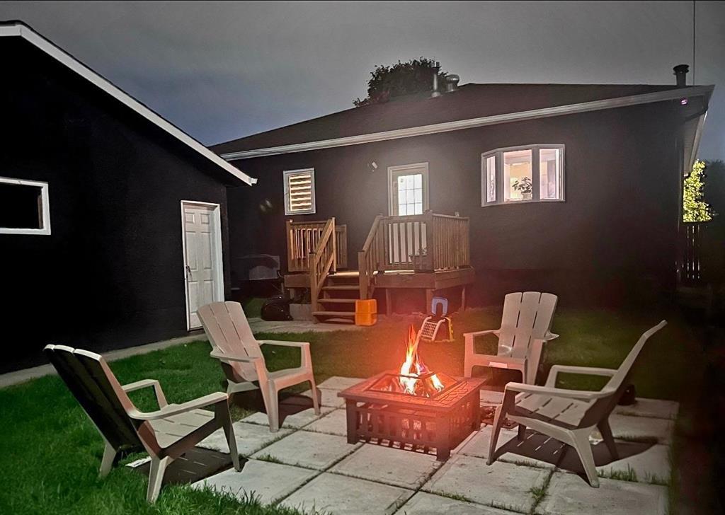 97 Teakwood Avenue, Winnipeg, Manitoba  R2V 2M7 - Photo 37 - 202525224