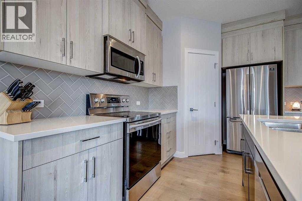 11 Drake Landing Street, Okotoks, Alberta  T1S 0P7 - Photo 12 - A2243768