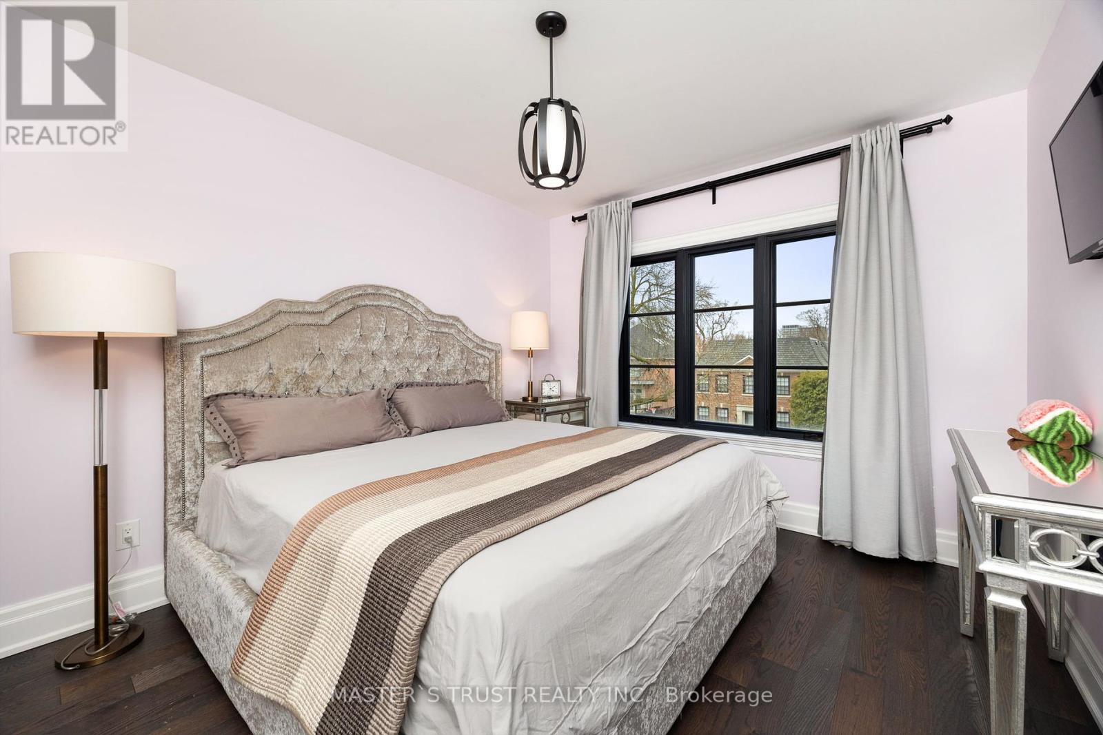 28 Forest Ridge Drive, Toronto, Ontario  M6B 1H3 - Photo 27 - C12430912
