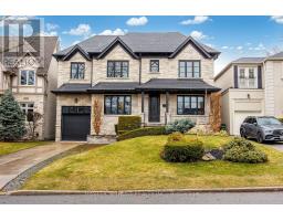 28 Forest Ridge Drive, Toronto (Forest Hill North), Ca