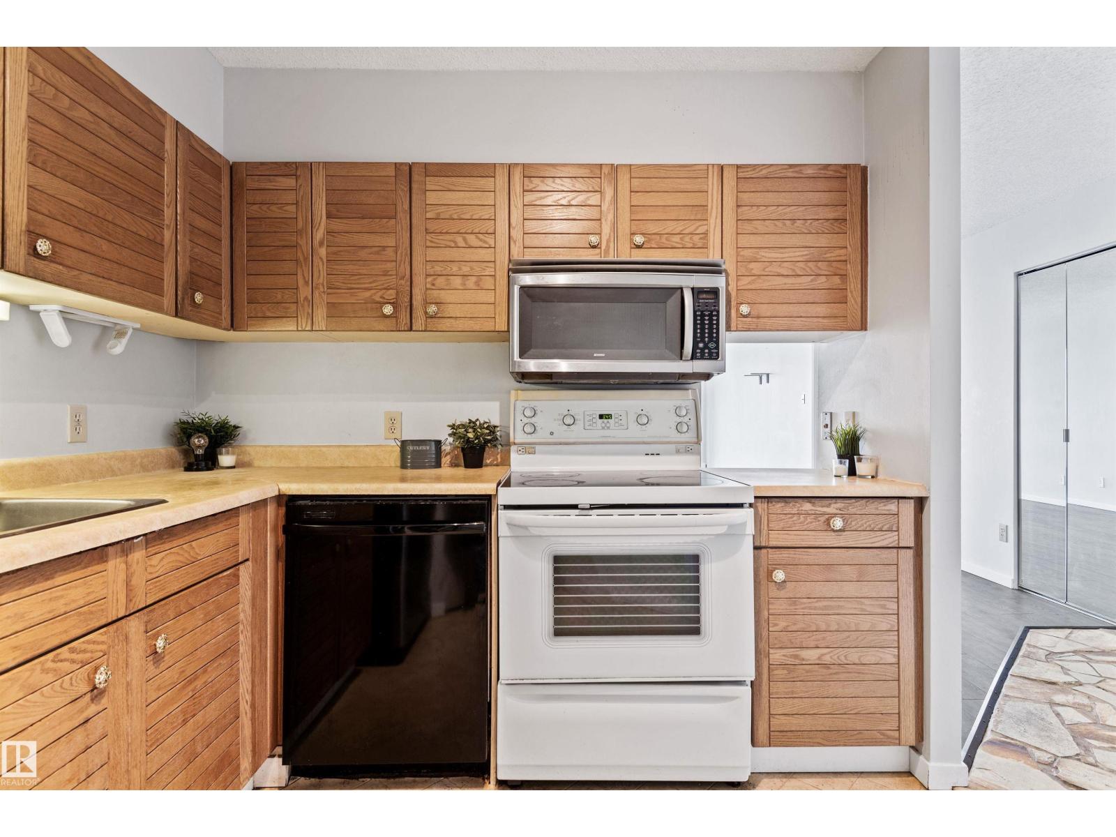 #1809 10149 Saskatchewan Dr Nw, Edmonton, Alberta  T6E 6B6 - Photo 24 - E4453203