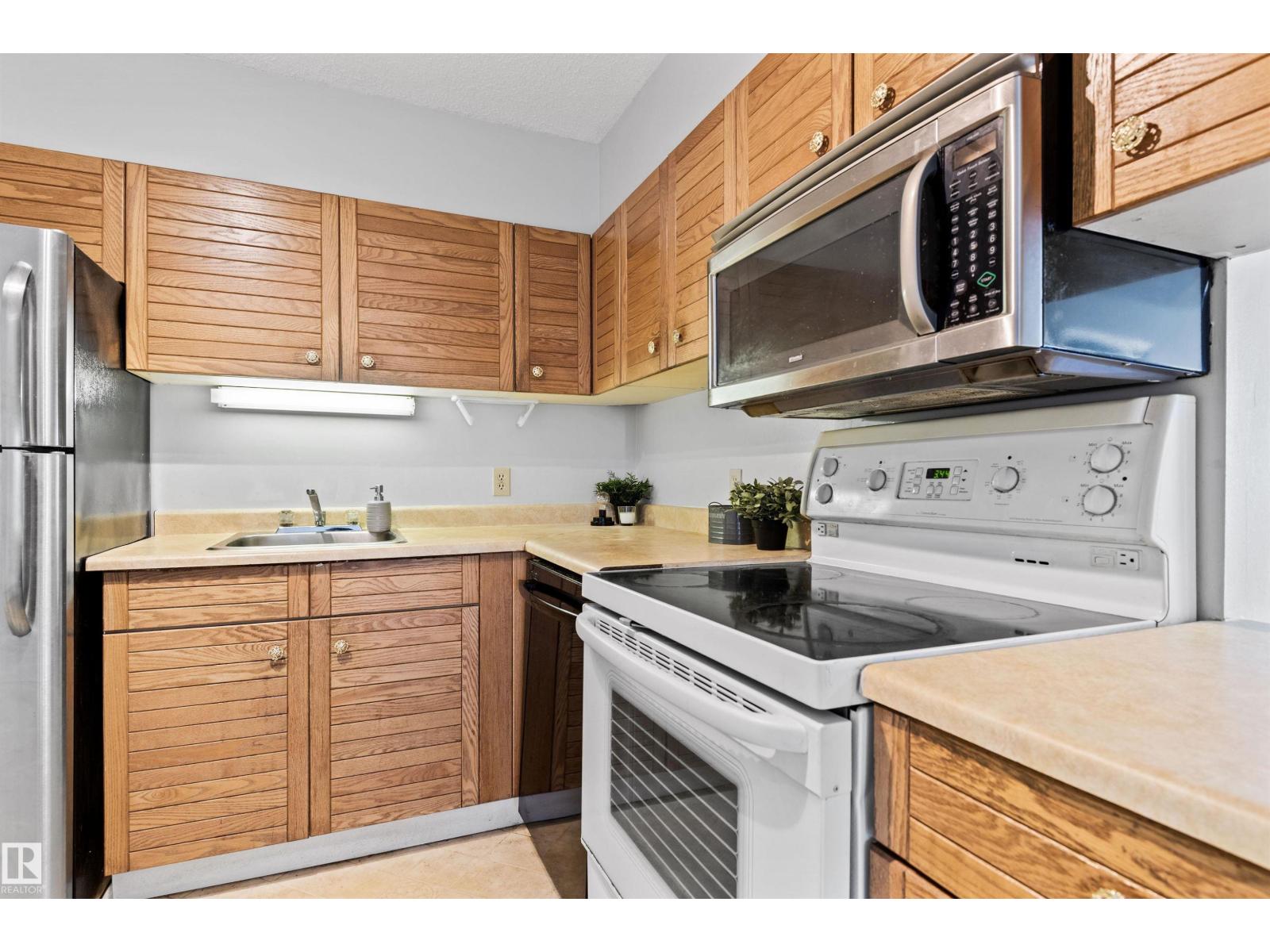 #1809 10149 Saskatchewan Dr Nw, Edmonton, Alberta  T6E 6B6 - Photo 27 - E4453203