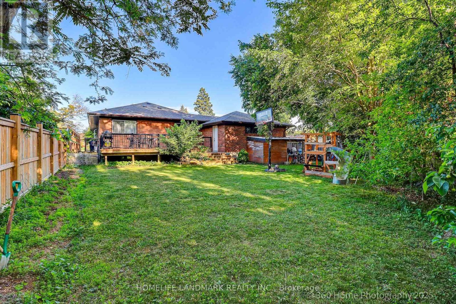 38 Moorecroft Crescent, Toronto, Ontario  M1K 3V1 - Photo 5 - E12430917