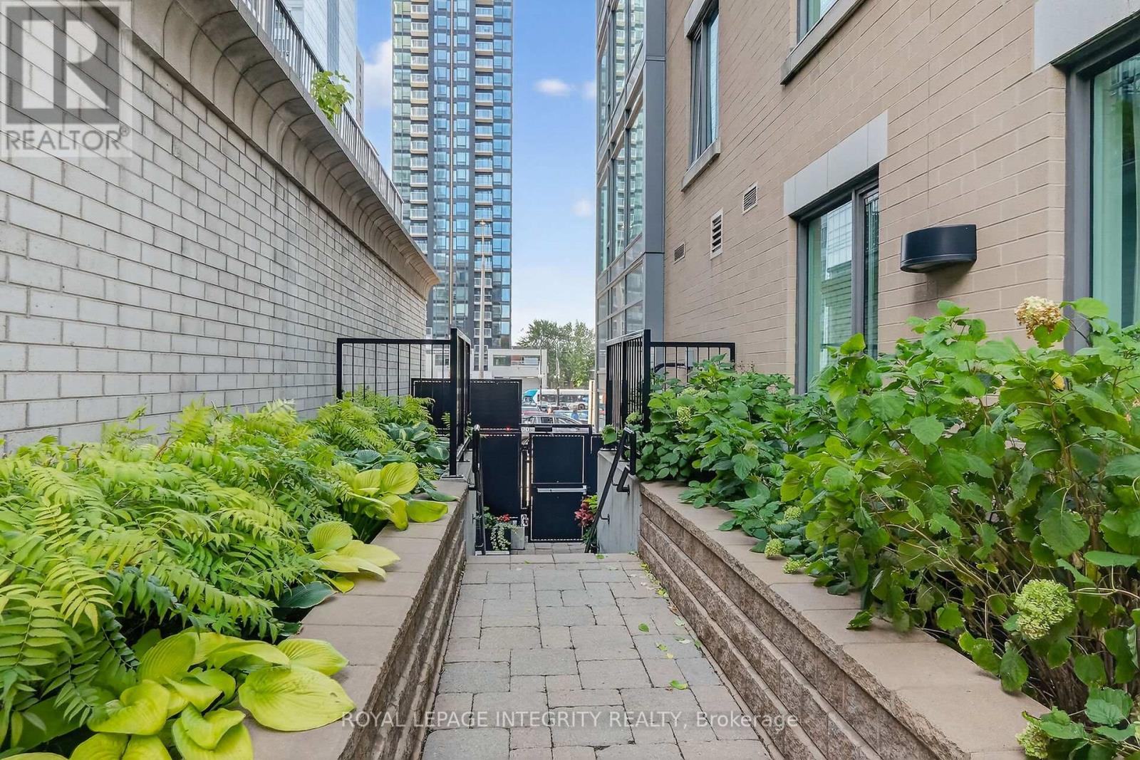1113 - 238 Besserer Street, Ottawa, Ontario  K1N 6B1 - Photo 48 - X12429090