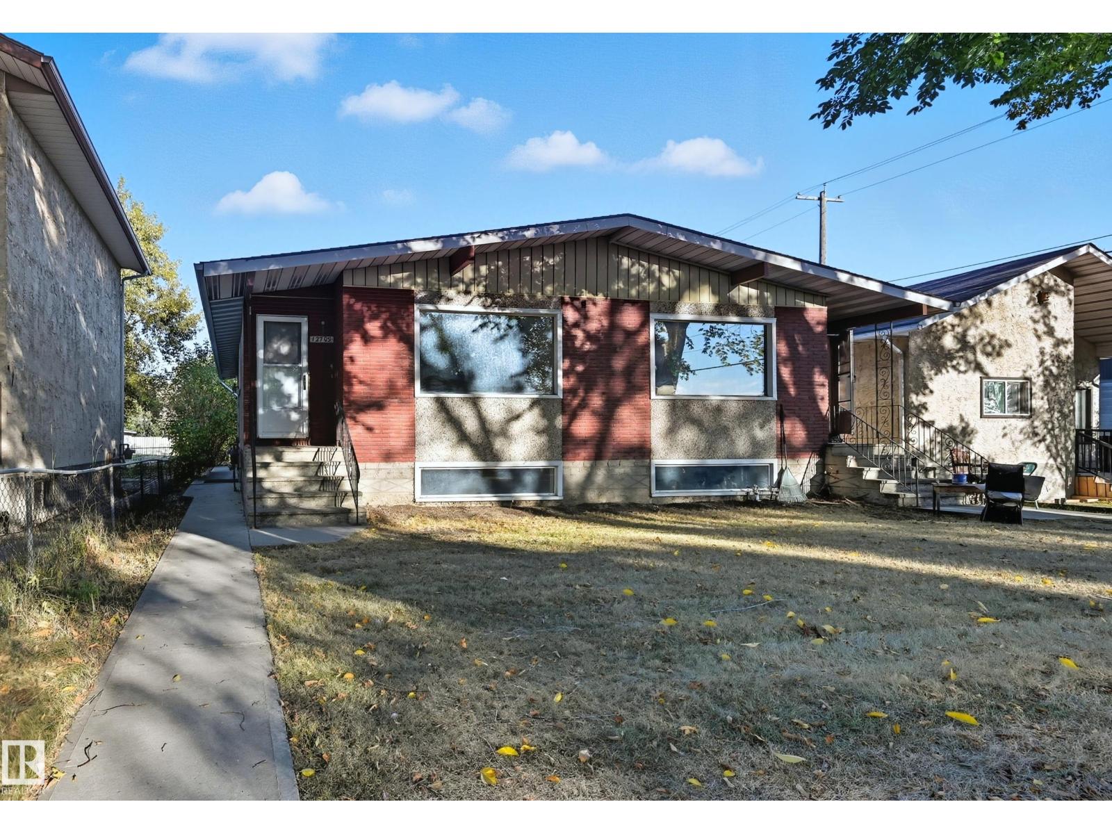 12707 12709 122 ST NW, Edmonton, Alberta