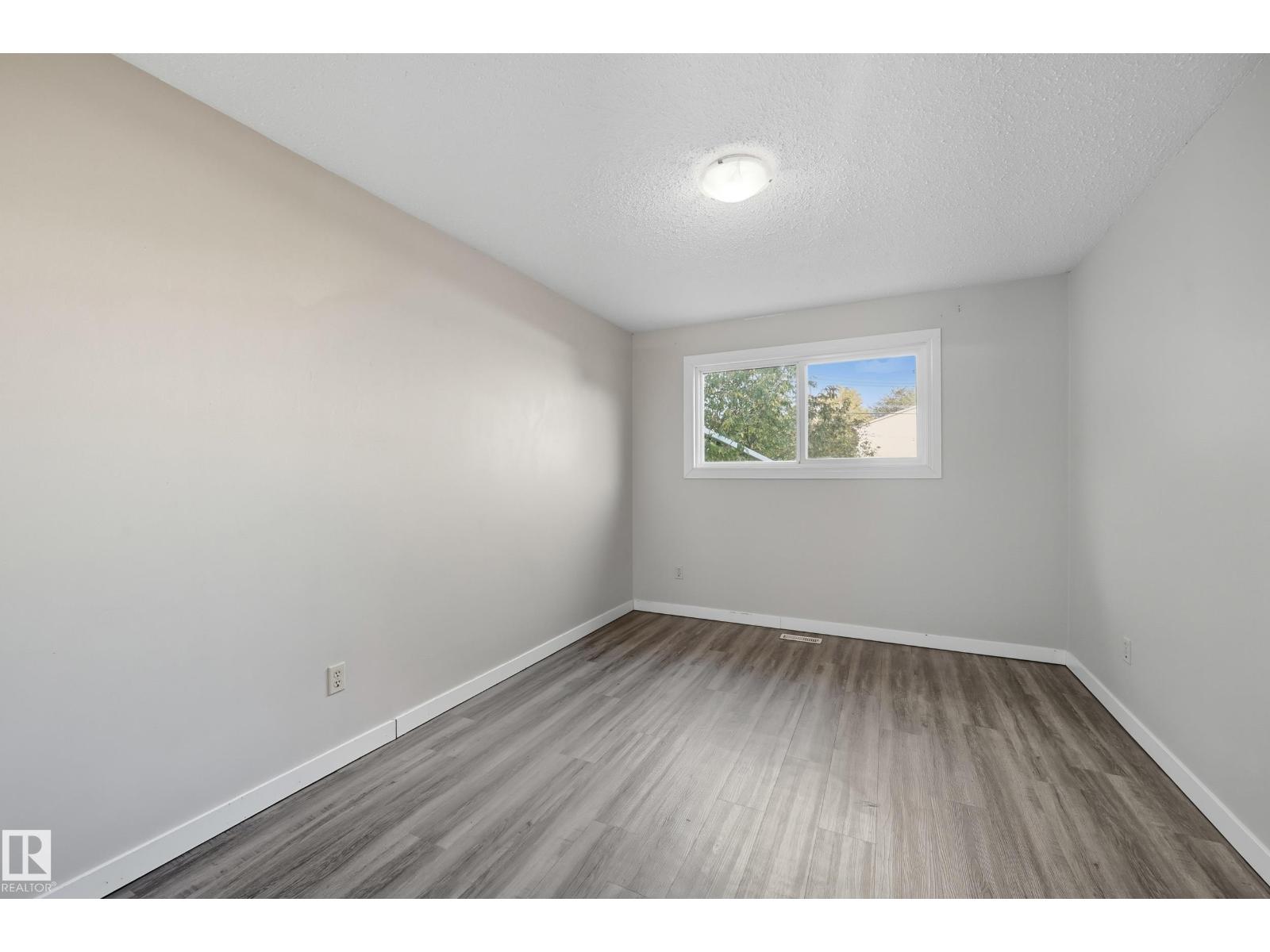12707 12709 122 St Nw, Edmonton, Alberta  T5E 0L3 - Photo 14 - E4459890