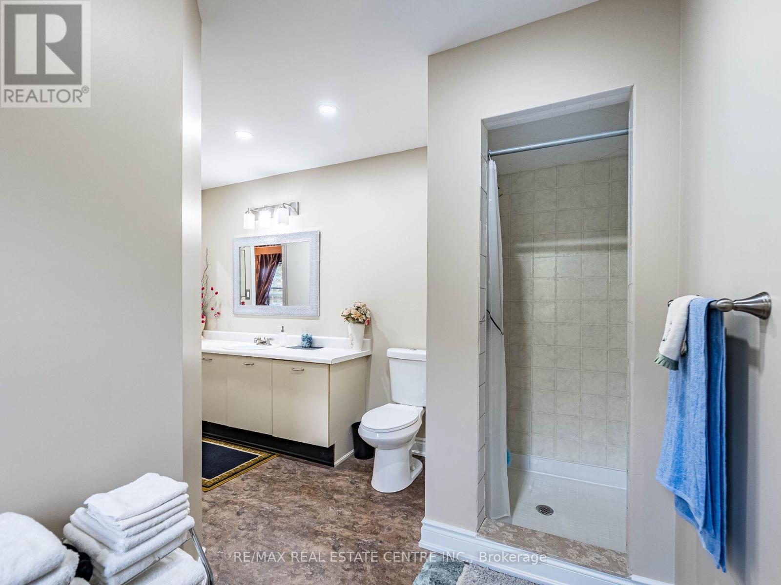 490 Old Harwood Avenue, Ajax, Ontario  L1T 3L1 - Photo 27 - E12427939