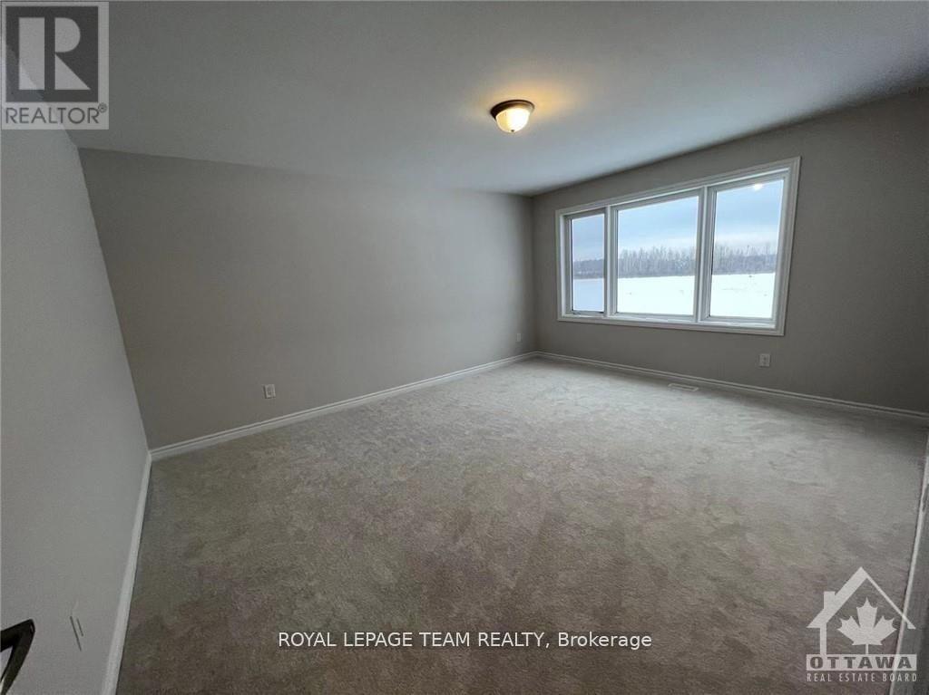 722 Vennecy Terrace, Ottawa, Ontario  K1W 0N3 - Photo 17 - X12430926