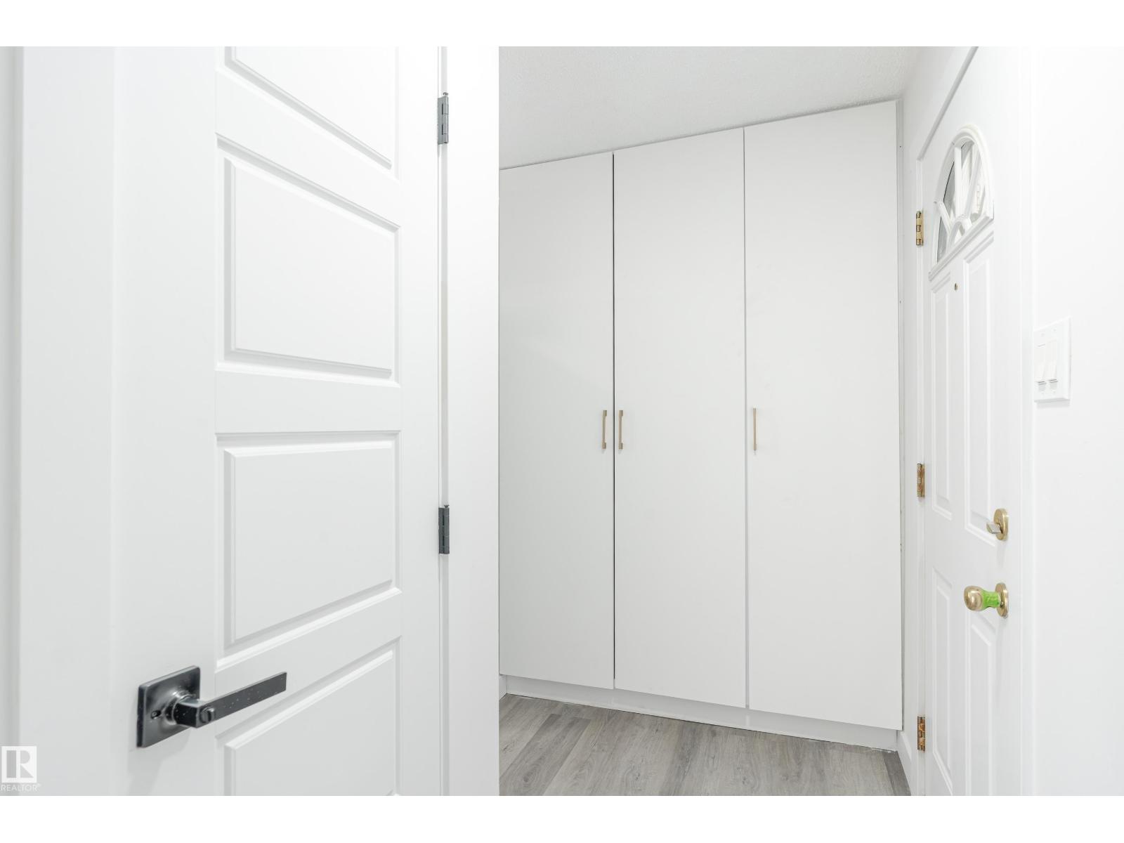 5b Twin Tc Nw Nw, Edmonton, Alberta  T6K 1V4 - Photo 11 - E4459891