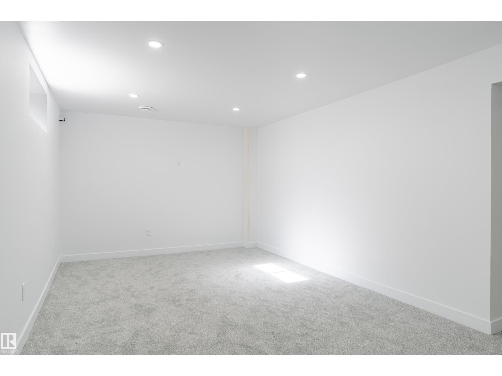 5b Twin Tc Nw Nw, Edmonton, Alberta  T6K 1V4 - Photo 28 - E4459891