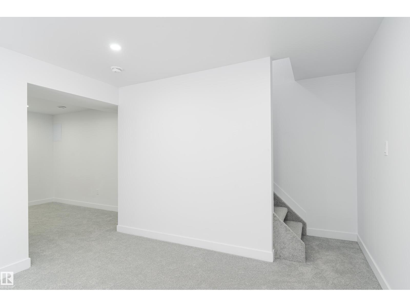 5b Twin Tc Nw Nw, Edmonton, Alberta  T6K 1V4 - Photo 30 - E4459891