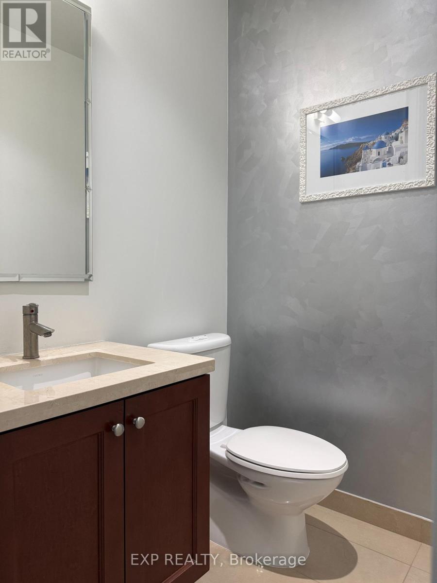 2311 - 70 Roehampton Avenue, Toronto, Ontario  M4P 1R2 - Photo 5 - C12430941