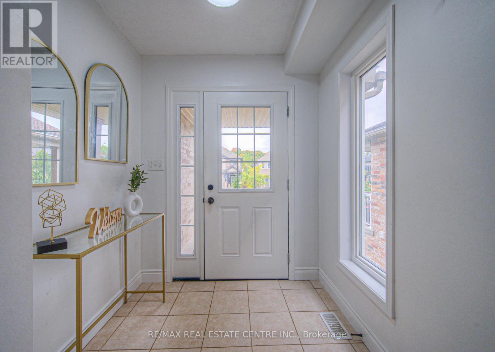434 Woodbine Avenue, Kitchener, Ontario  N2R 0A6 - Photo 6 - X12430931