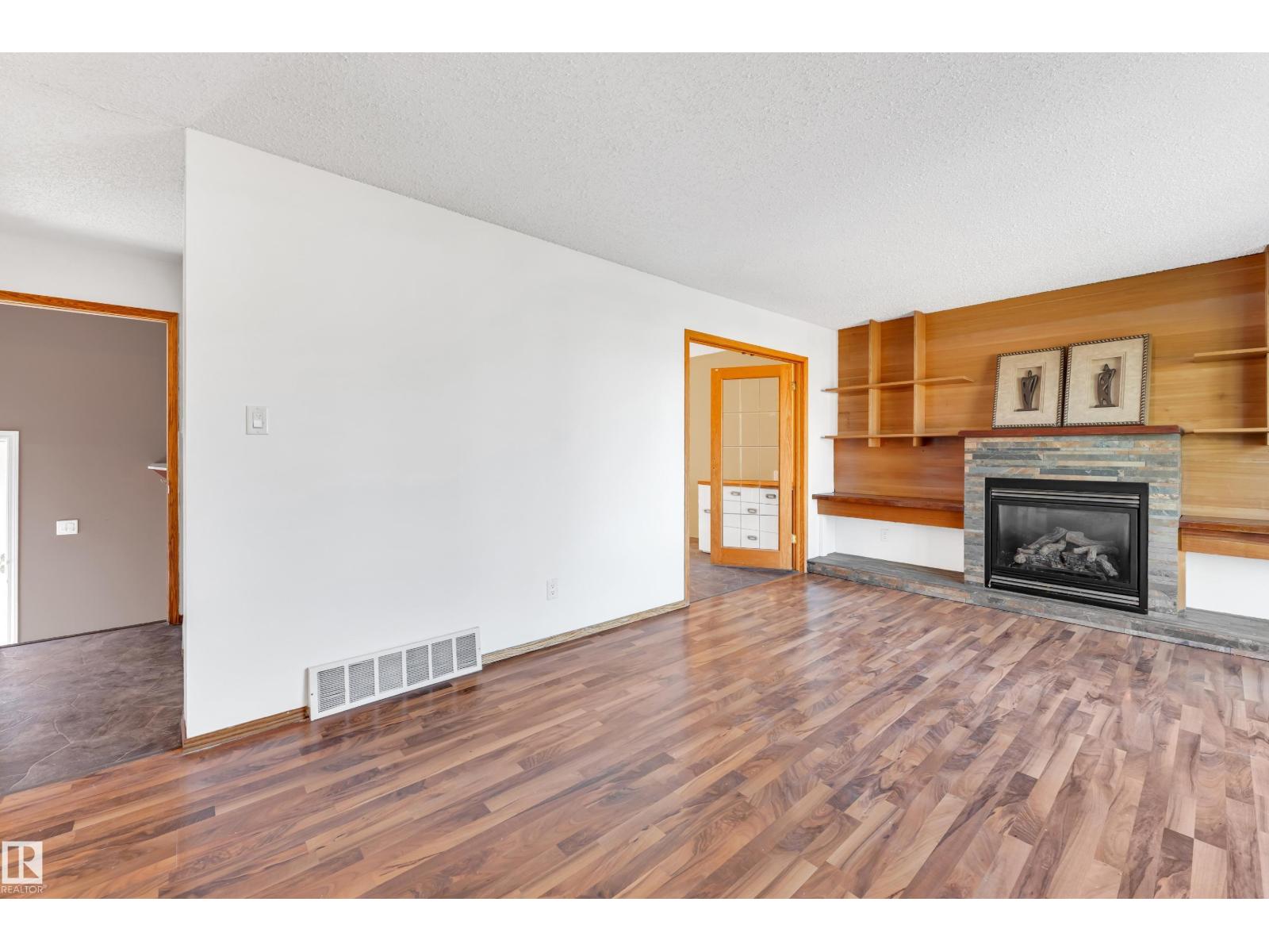 8103 14 Av Nw, Edmonton, Alberta  T6K 1X3 - Photo 16 - E4459894
