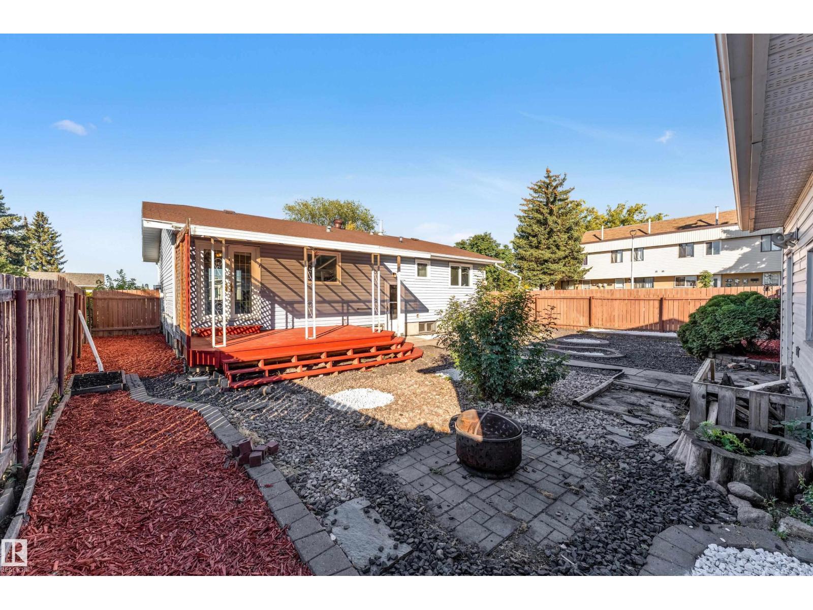 8103 14 Av Nw, Edmonton, Alberta  T6K 1X3 - Photo 7 - E4459894