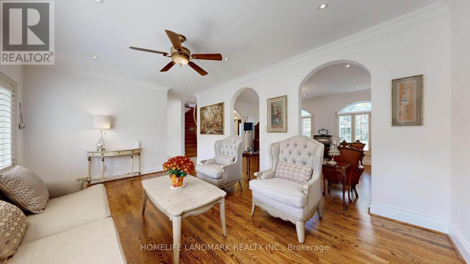 90 Offord Crescent, Aurora (Bayview Southeast), Ontario  L4G 0K5 - Photo 8 - N12430949