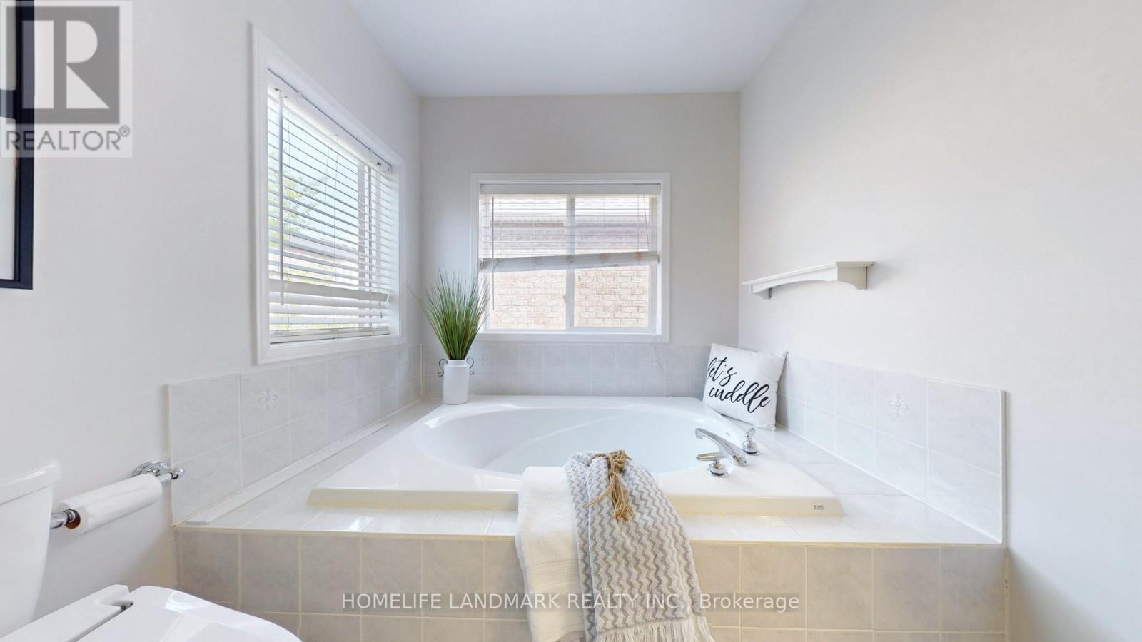 2151 Orchard Road, Burlington, Ontario  L7L 7K6 - Photo 27 - W12430950