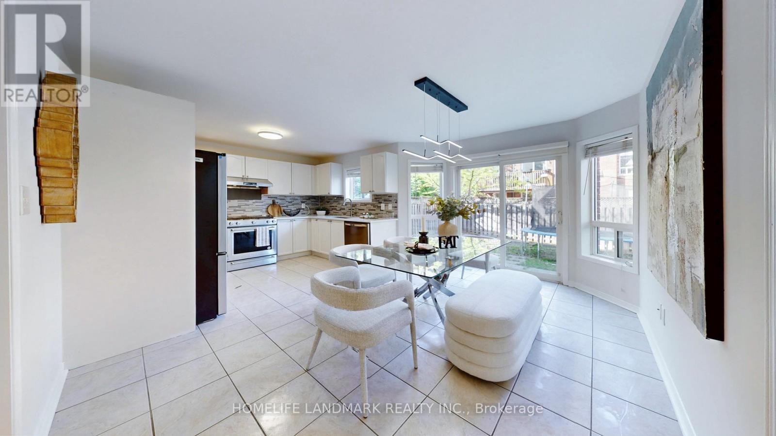 2151 Orchard Road, Burlington, Ontario  L7L 7K6 - Photo 7 - W12430950
