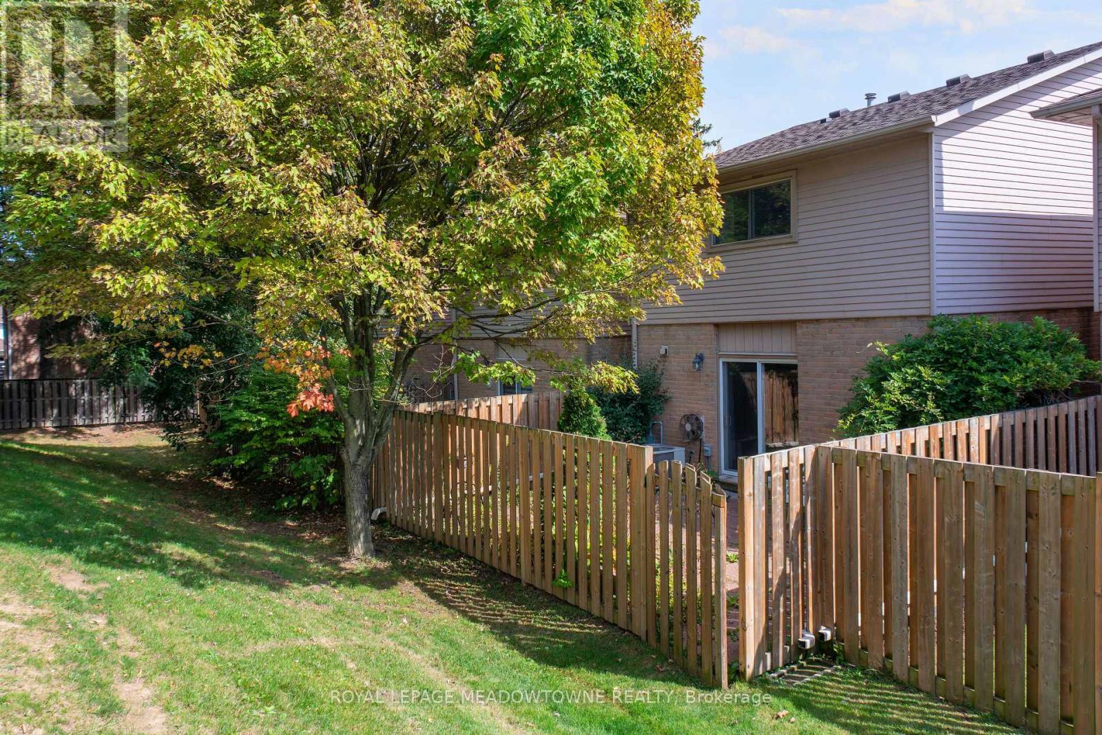 34 - 800 Upper Paradise Road, Hamilton, Ontario  L9C 7L2 - Photo 40 - X12430948