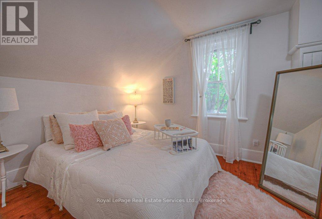 92 Adam Street, Cambridge, Ontario  N3C 2K6 - Photo 23 - X12417861