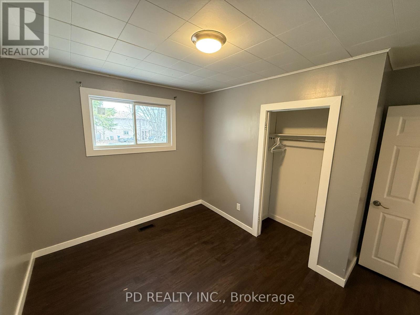 250 Cindy Lane, Essa (Angus), Ontario  L0M 1B0 - Photo 19 - N12422638