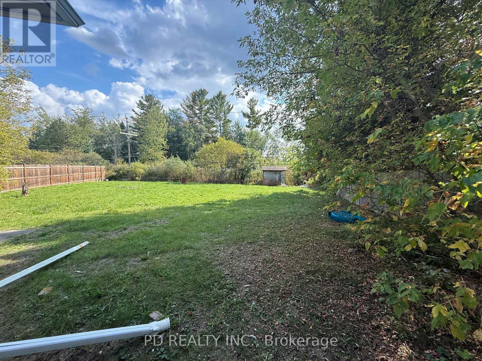 250 Cindy Lane, Essa (Angus), Ontario  L0M 1B0 - Photo 5 - N12422638