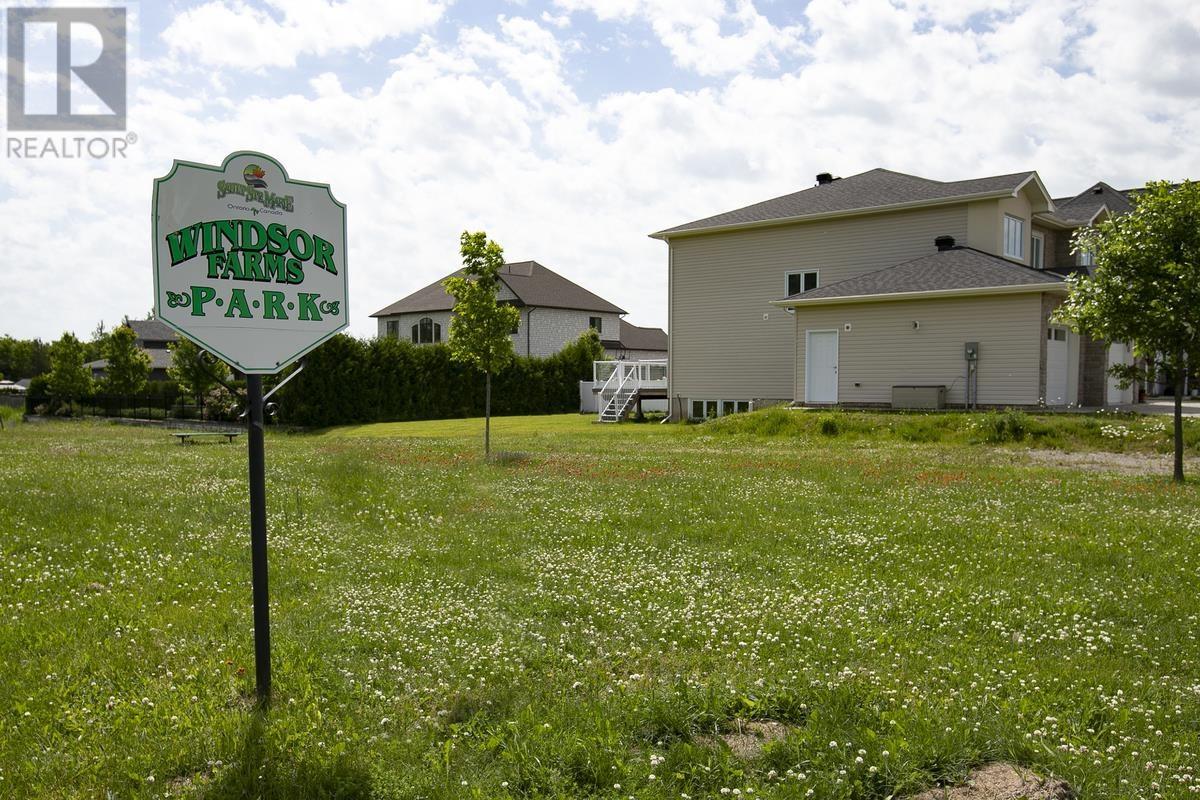 46 Foxborough Trl, Sault Ste. Marie, Ontario  P6A 0B5 - Photo 4 - SM251672