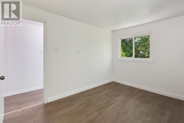 298 Hampton Road, Sault Ste. Marie, Ontario  P6C 2N7 - Photo 24 - SM252697