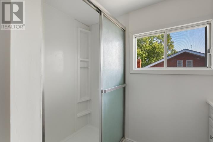 298 Hampton Road, Sault Ste. Marie, Ontario  P6C 2N7 - Photo 30 - SM252697
