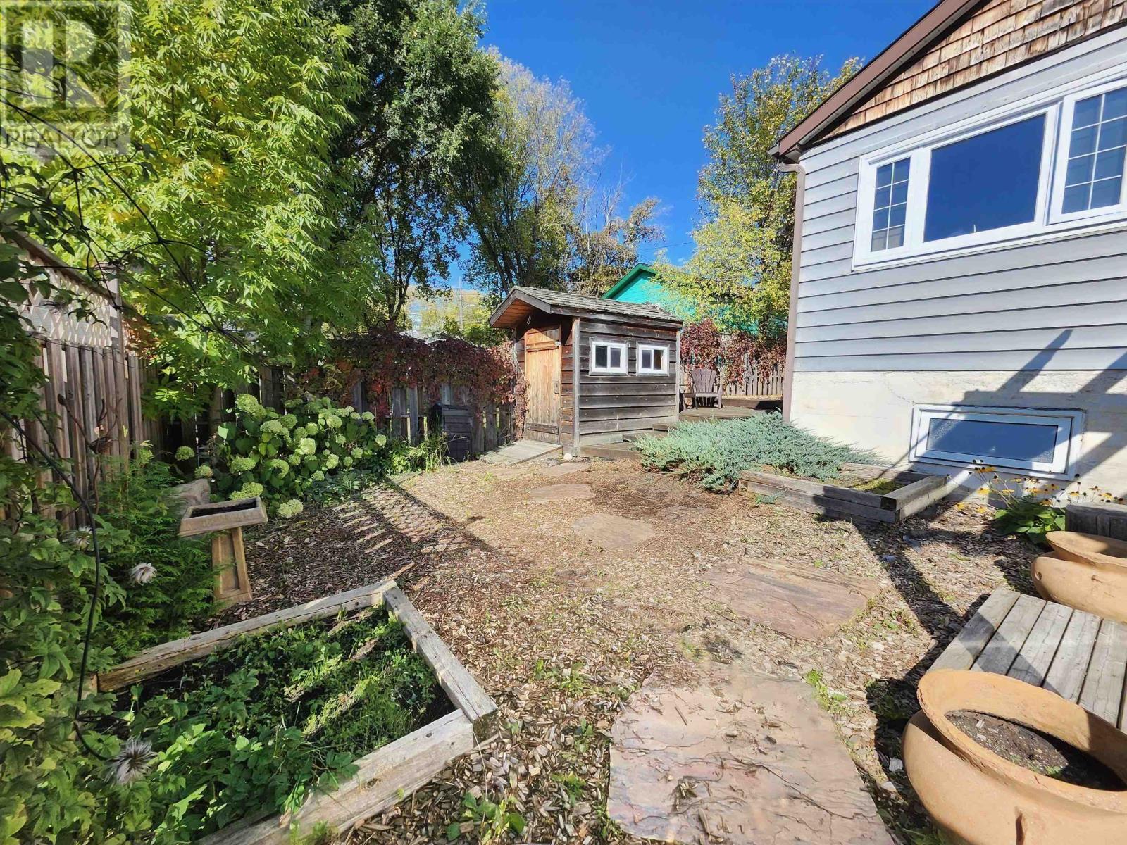 214 Sixth Ave, Kenora, Ontario  P9N 2C1 - Photo 39 - TB253012