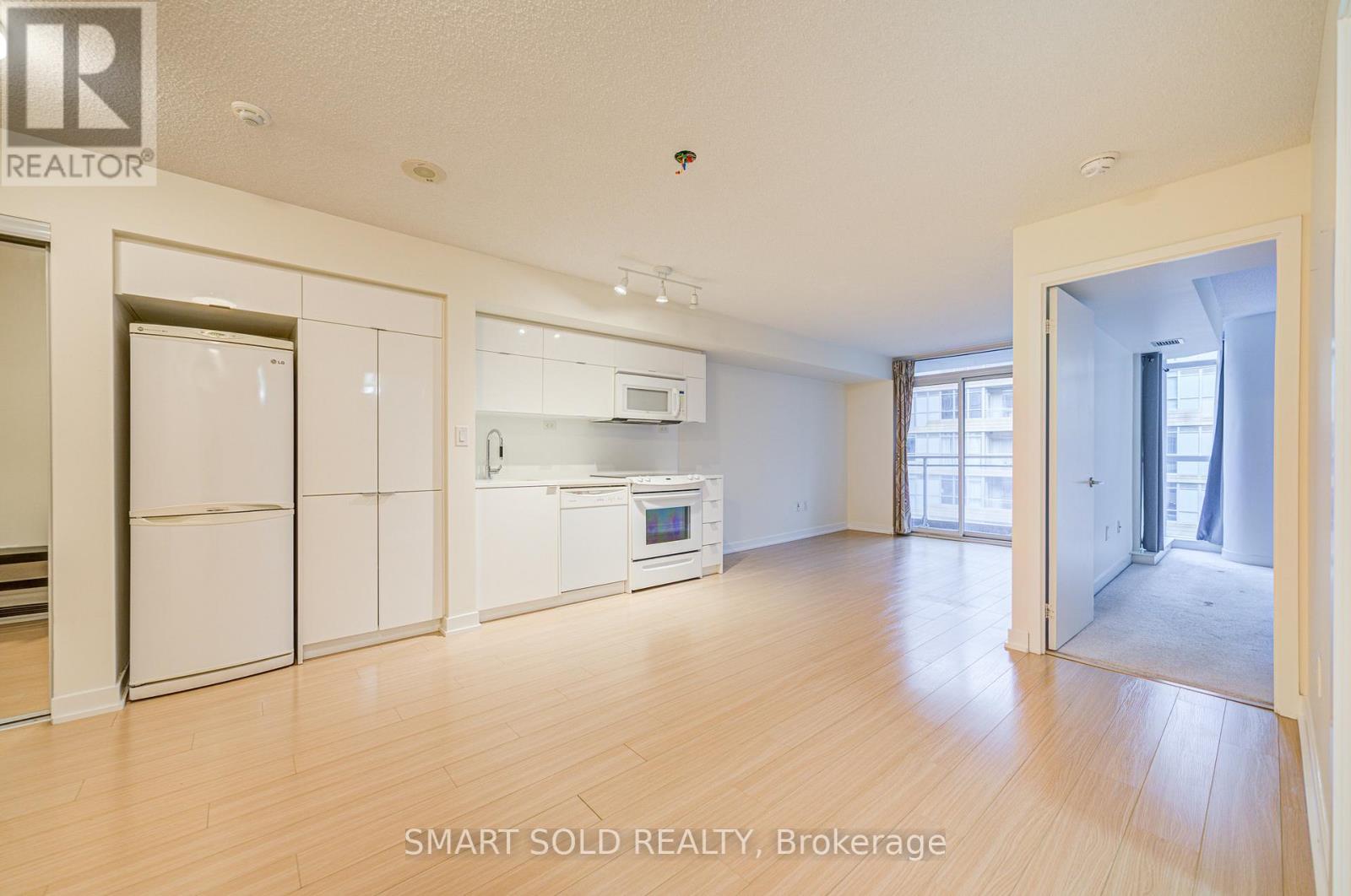 736 - 151 Dan Leckie Way, Toronto, Ontario  M5V 4B2 - Photo 4 - C12430953