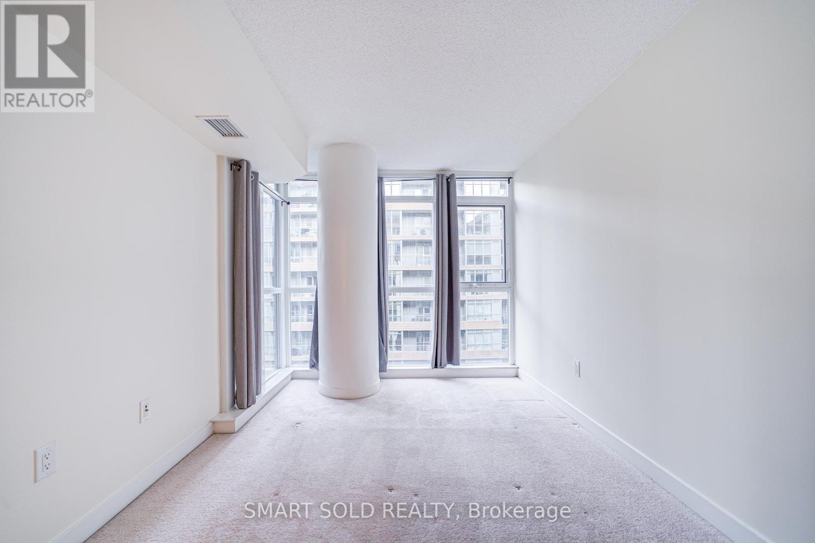 736 - 151 Dan Leckie Way, Toronto, Ontario  M5V 4B2 - Photo 7 - C12430953