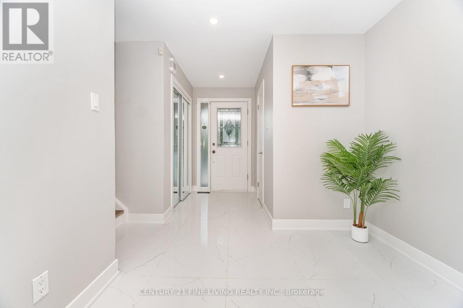 91 Wade Gate, Vaughan, Ontario  L4J 5X5 - Photo 8 - N12430954