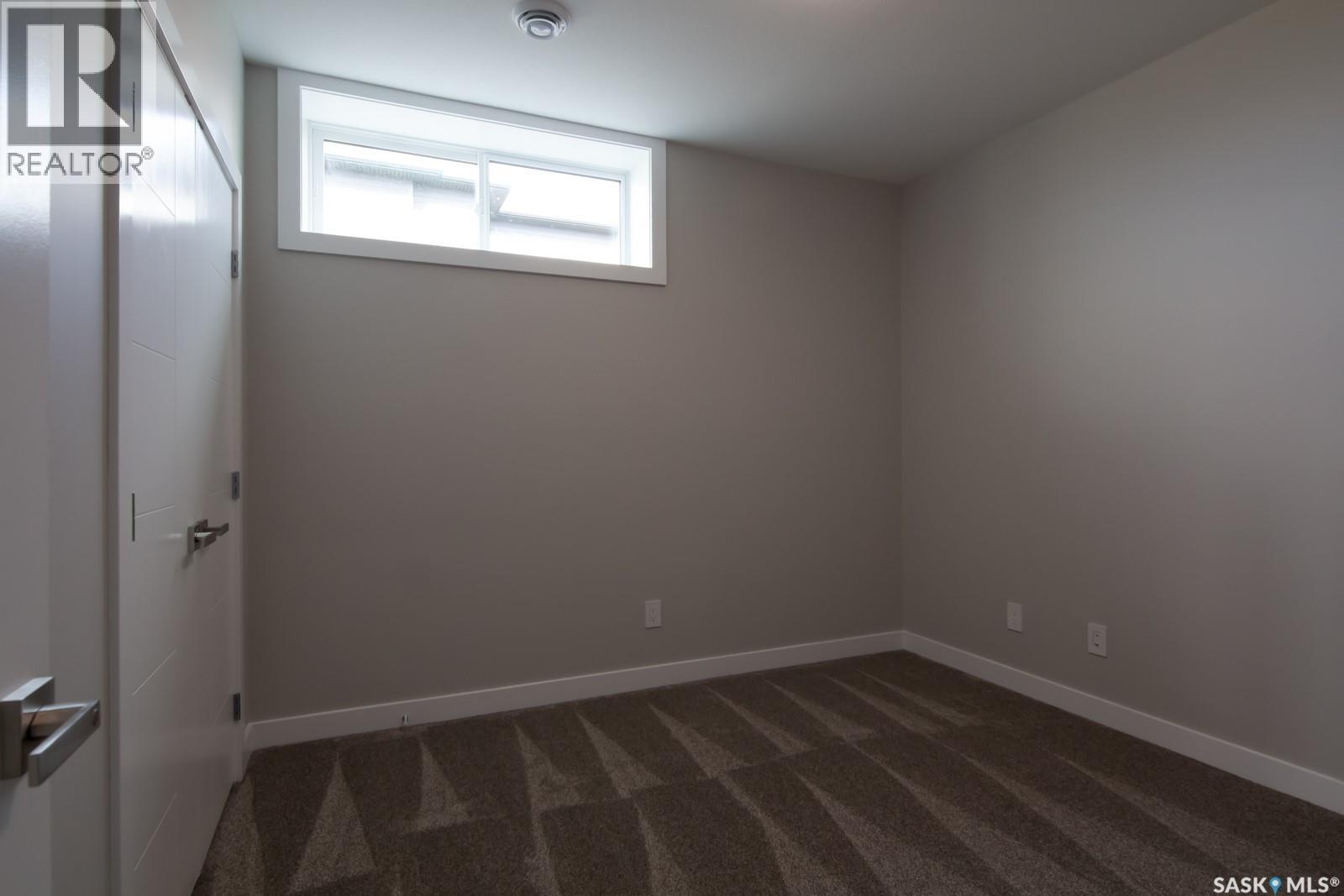 423 Sharma Crescent, Saskatoon, Saskatchewan  S7W 1K7 - Photo 39 - SK019534