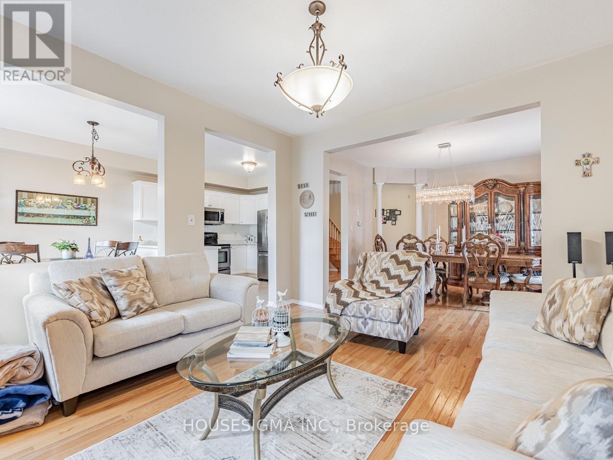 415 Hillbury Drive, Mississauga, Ontario  L5R 0B2 - Photo 12 - W12430962