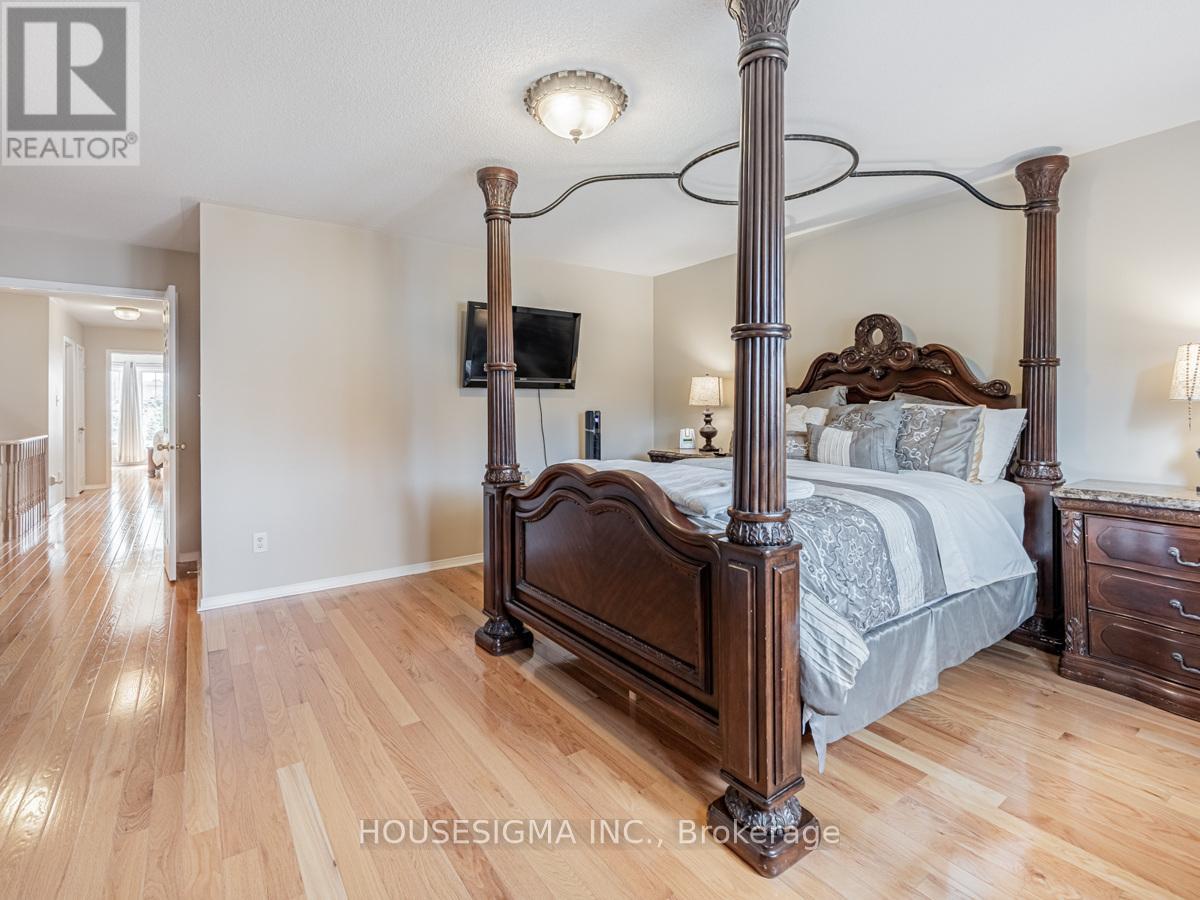 415 Hillbury Drive, Mississauga, Ontario  L5R 0B2 - Photo 21 - W12430962