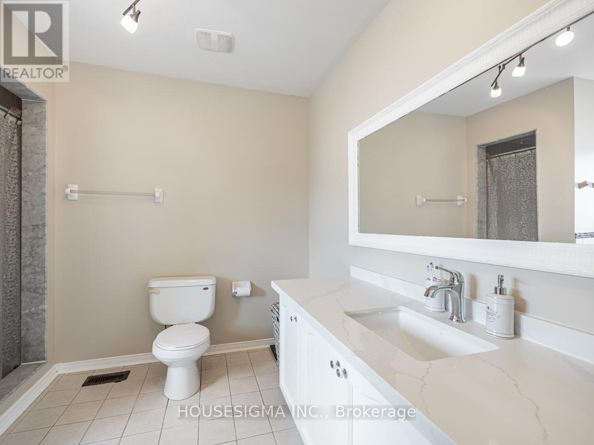 415 Hillbury Drive, Mississauga, Ontario  L5R 0B2 - Photo 22 - W12430962